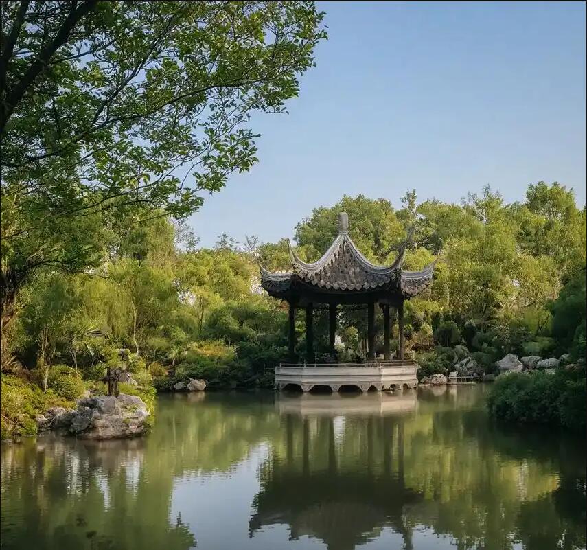 雨花区凌乱采矿有限公司