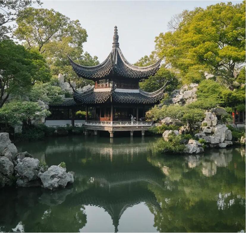 雨花区凌乱采矿有限公司